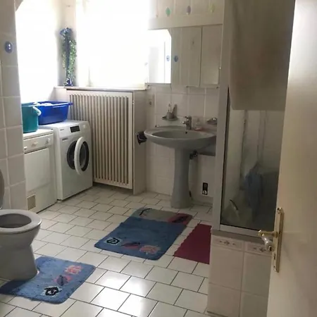 Ruhiges Doppelzimmer In Idar-oberstein 홈스테이